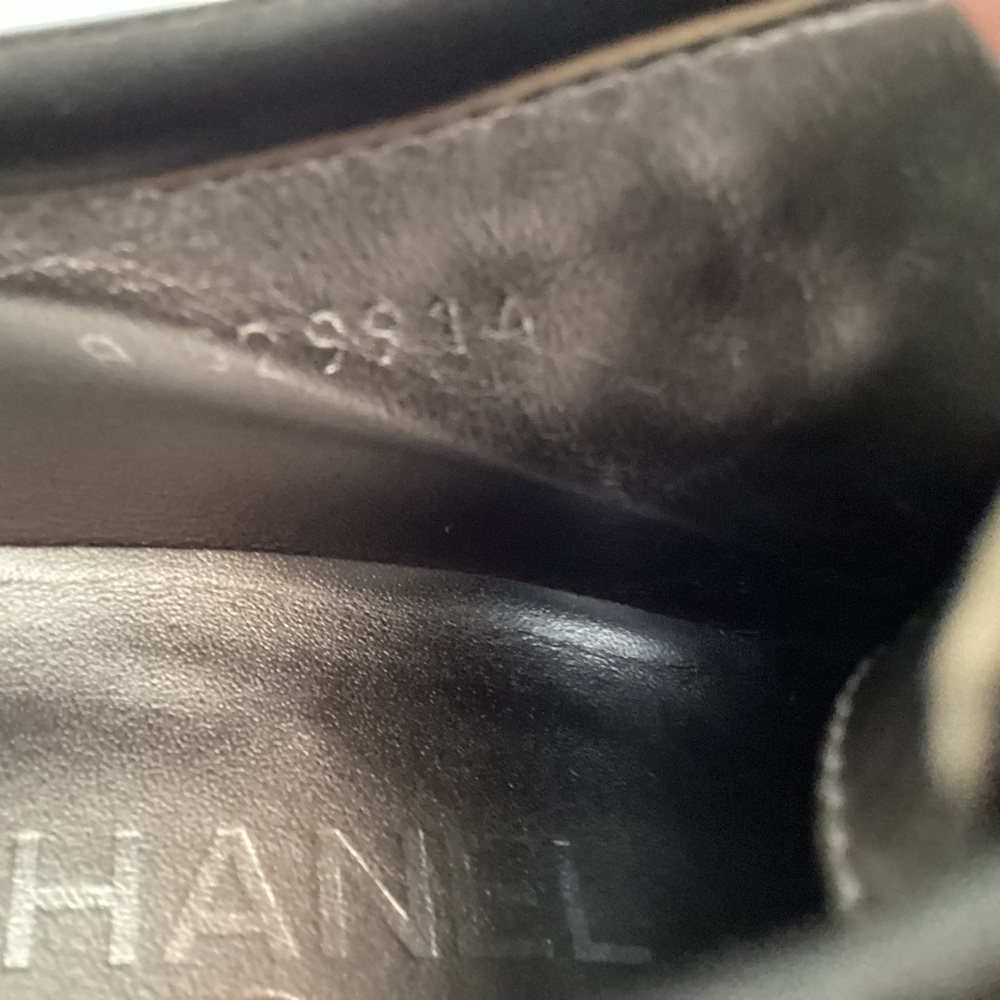 Chanel Black and Silver Leather Chain Link Lace Up Shoes NWOT SZ 6.5/36.5 - Picture 9 of 13